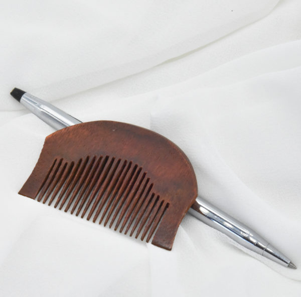Kangha wood comb