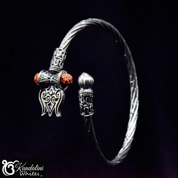 Dark steel tribal kara